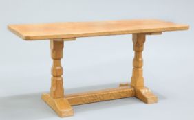 A YORKSHIRE OAK COFFEE TABLE