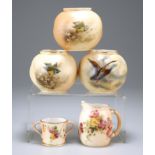 FIVE PIECES OF ROYAL WORCESTER PORCELAIN, COMPRISING; THREE VASES
