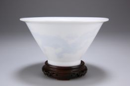 A CHINESE WHITE GLAZED PORCELAIN VASE