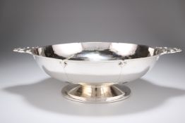 A LARGE ART DECO SILVER BOWL