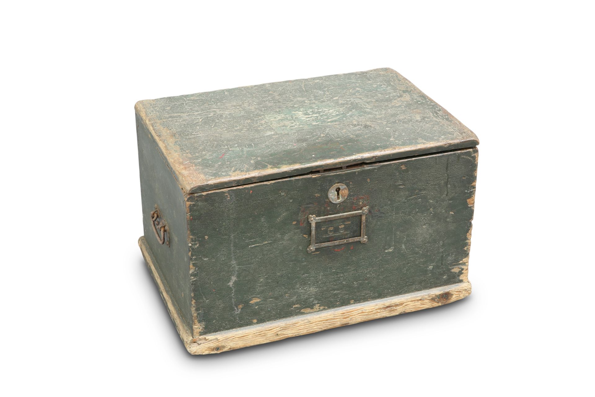 A 19TH CENTURY GREEN PAINTED BOX