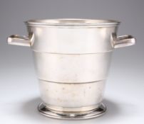 AN ART DECO SILVER-PLATED ICE BUCKET