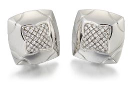 BULGARI: A PAIR OF DIAMOND 'PYRAMID' CLIP EARRINGS