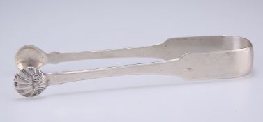 A PAIR OF GEORGE IV SCOTTISH SILVER SUGAR TONGS