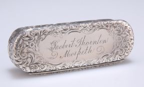 A VICTORIAN SILVER SNUFF BOX