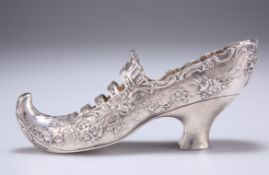 A HANAU SILVER NOVELTY MODEL OF A SHOE