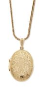 A 9 CARAT GOLD LOCKET PENDANT ON CHAIN