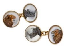 A PAIR OF 18 CARAT GOLD REVERSE PAINTED INTAGLIO CUFFLINKS, BY DEAKIN & FRANCIS