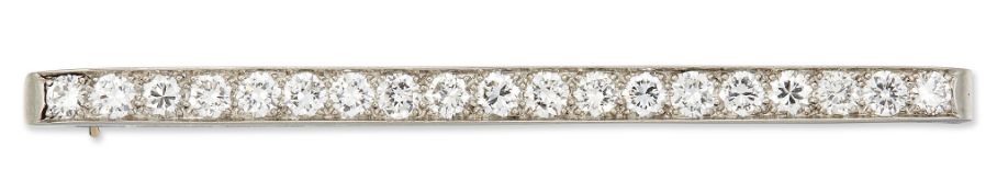 TIFFANY & CO: A DIAMOND BAR BROOCH