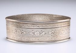 AN EDWARDIAN SILVER SNUFF BOX