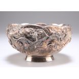 A CHINESE SILVER BOWL, LATE 19TH CENTURY