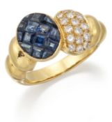 A SAPPHIRE AND DIAMOND RING