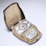 A 19TH CENTURY FRENCH SILVER AND MOTHER-OF-PEARL NOTEBOOK AND PURSE,