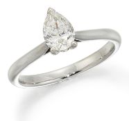 A PLATINUM SOLITAIRE DIAMOND RING