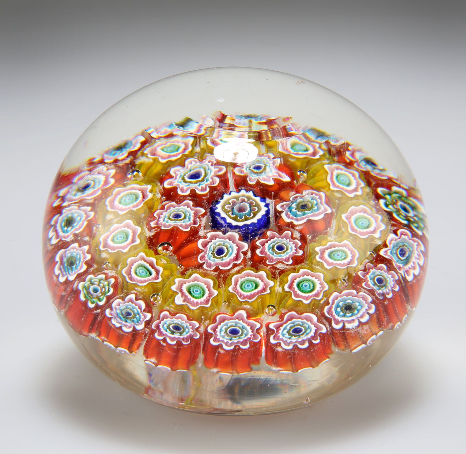 A MILLIFIORE GLASS PAPERWEIGHT, CIRCA 1895