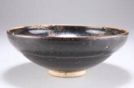 A LARGE RUSSET-STREAKED BLACK GLAZED BOWL, YUAN DYNASTY