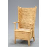 AN OAK ORKNEY CHAIR BY FRASER ANDERSON, OF KIRKWALL