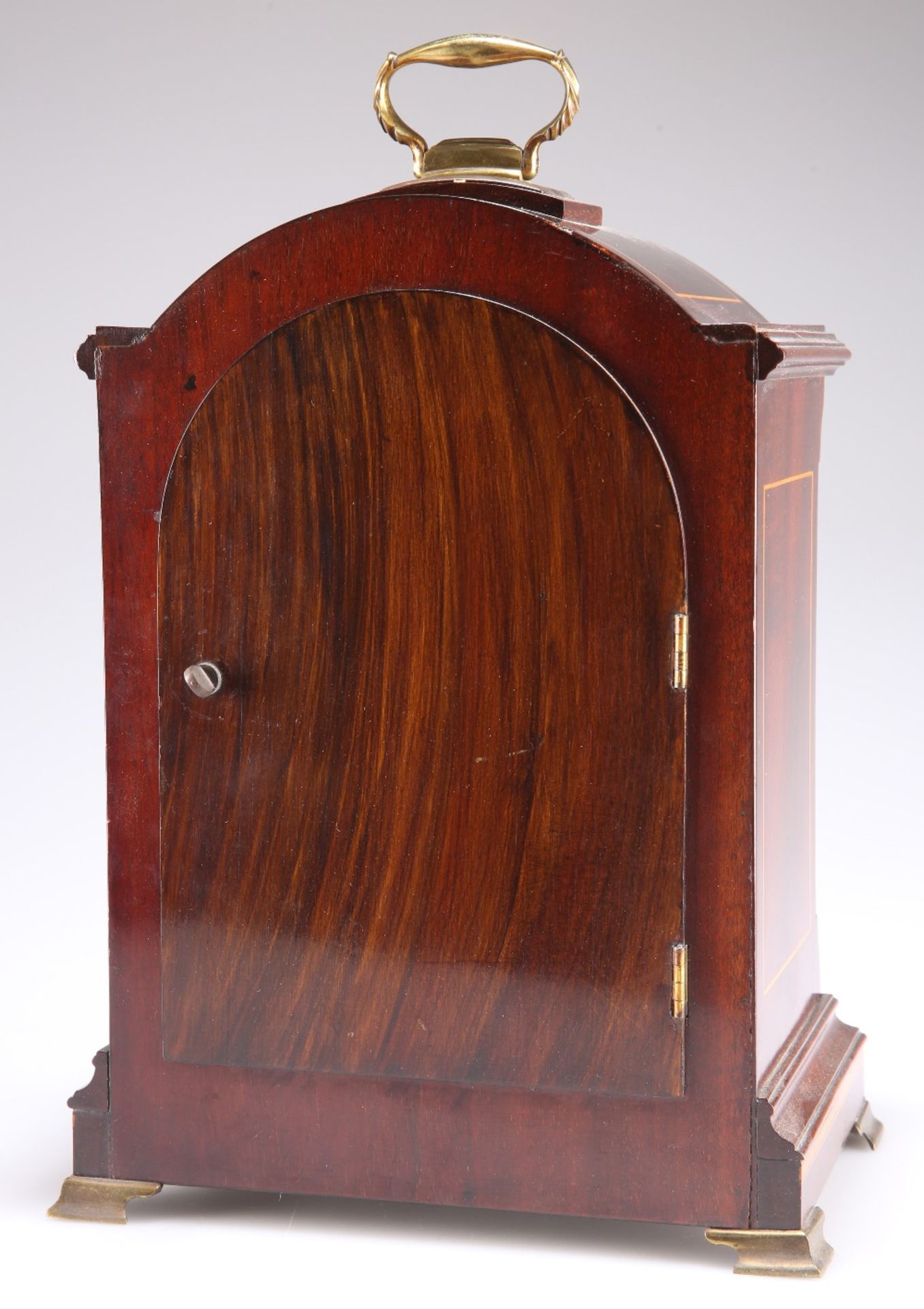 A GEORGE III STYLE SATINWOOD INLAID MAHOGANY BRACKET CLOCK, CIRCA 1900 - Image 2 of 3