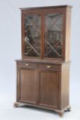 A VICTORIAN CHIPPENDALE REVIVAL MAHOGANY CABINET