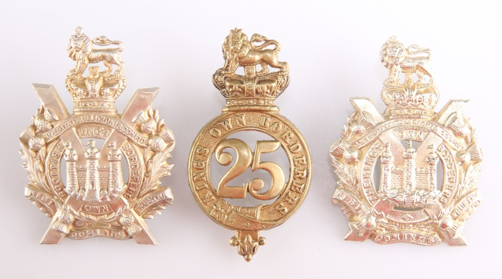 AN OTHER RANKS' PATTERN PRE 1881 BRASS GLENGARRY BADGE