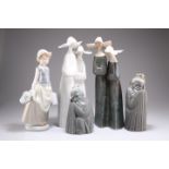 A GROUP OF FIVE LLADRO FIGURES