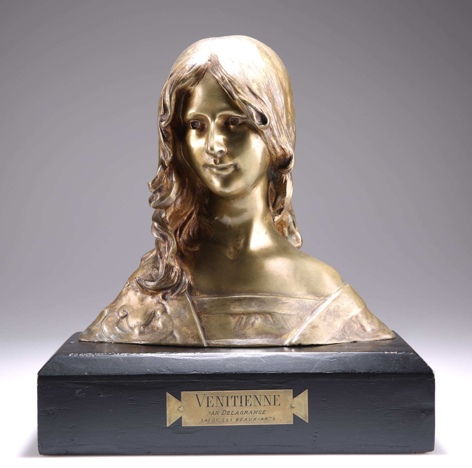 DELAGRANGE, AN ART NOUVEAU BRONZE BUST