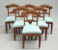 A SET OF SIX VICTORIAN MAHOGANY DINING CHAIRS