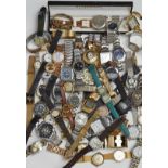 A LARGE QUANTITY OF FASHION AND OTHER WATCHES WATCHES