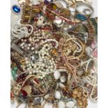 A LARGE QUANTITY OF COSTUME JEWELLERY