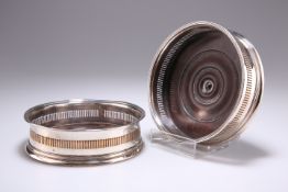 A PAIR OF OLD SHEFFIELD PLATE WINE COASTERS, CIRCA 1790