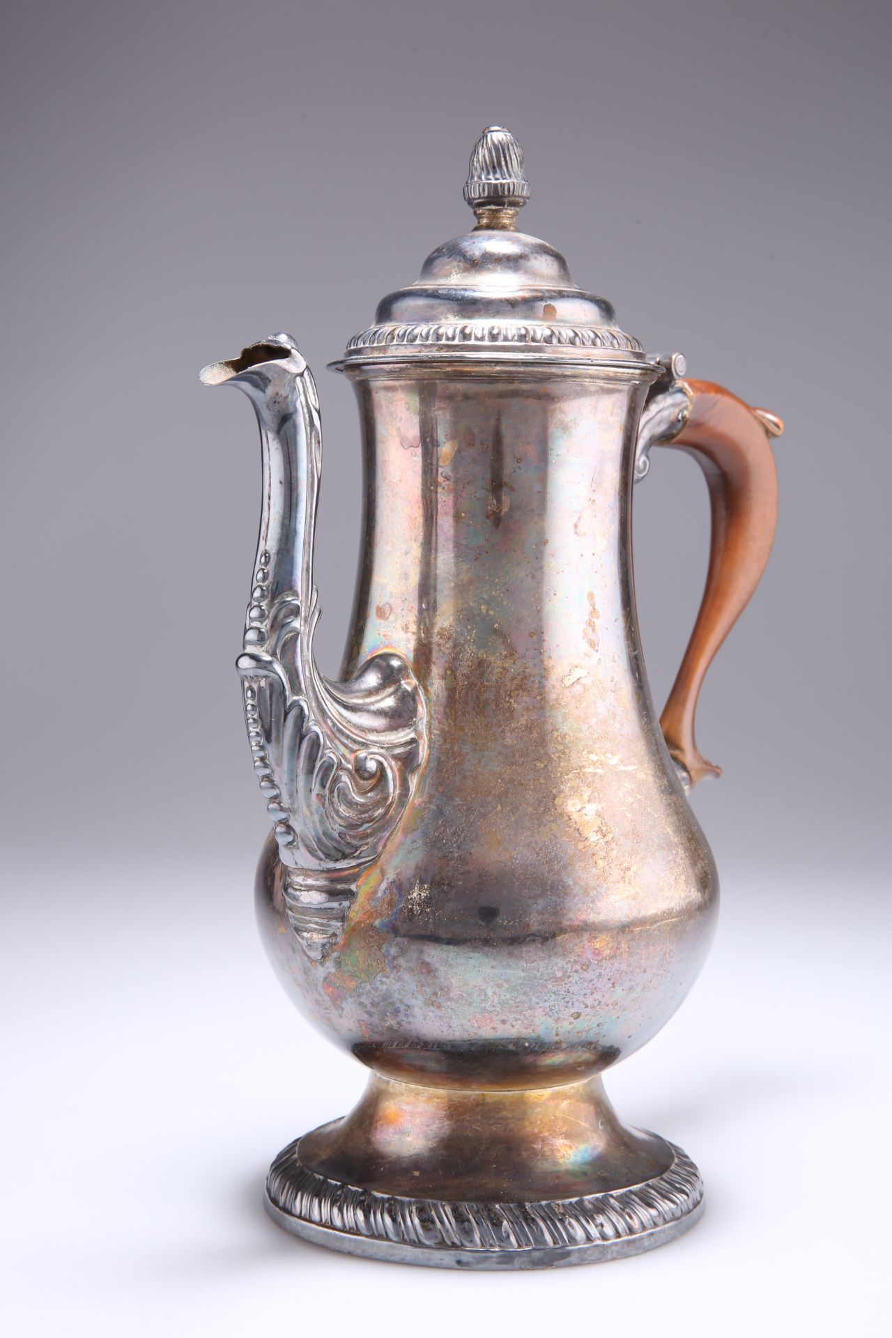 AN OLD SHEFFIELD PLATE COFFEE POT, CIRCA 1770 - Image 2 of 2