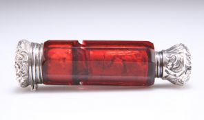 AN UNUSUAL VICTORIAN DOUBLE-ENDED CRANBERRY GLASS VINAIGRETTE/SMELLING SALTS BOTTLE