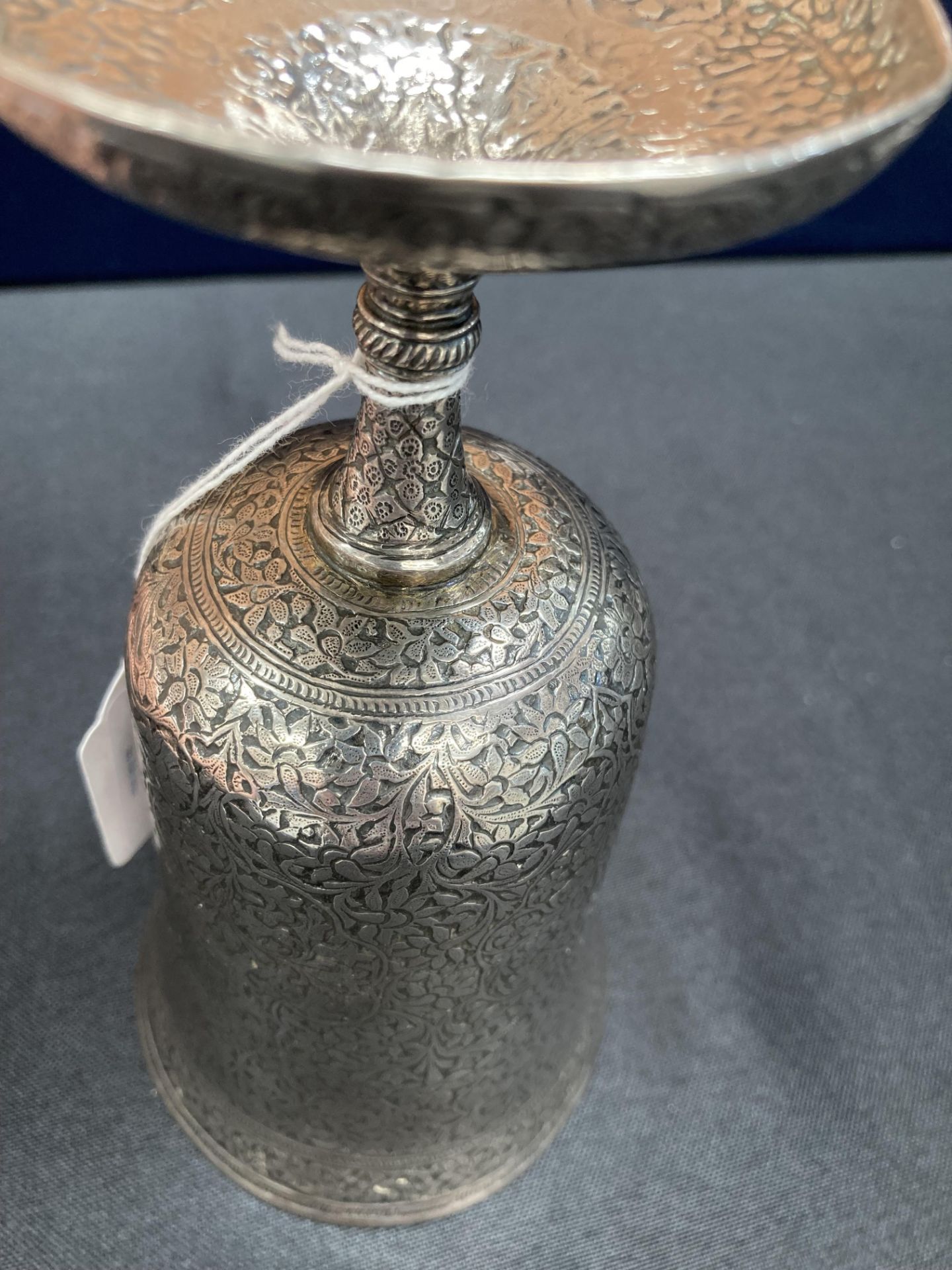 A 19TH CENTURY PERSIAN SILVER GOBLET - Image 4 of 6