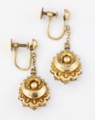 A PAIR OF VICTORIAN ETRUSCAN REVIVAL EARRINGS