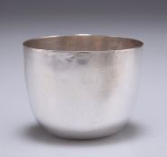 A PROVINCIAL GEORGE III SILVER TUMBLER CUP