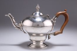 A WILLIAM IV SILVER TEAPOT