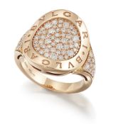 BULGARI - AN 18CT GOLD REVA COLLECTION DIAMOND RING