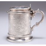 A VICTORIAN SILVER MUSTARD POT