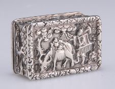 A FINE CHINESE SILVER VINAIGRETTE