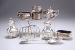 A GROUP OF SILVER