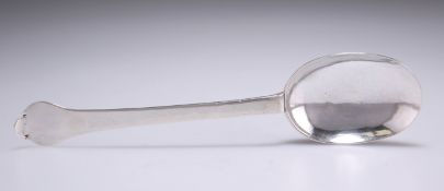 A FINE CHARLES II SILVER TREFID SPOON