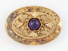 A 14 CARAT GOLD AMETHYST BROOCH