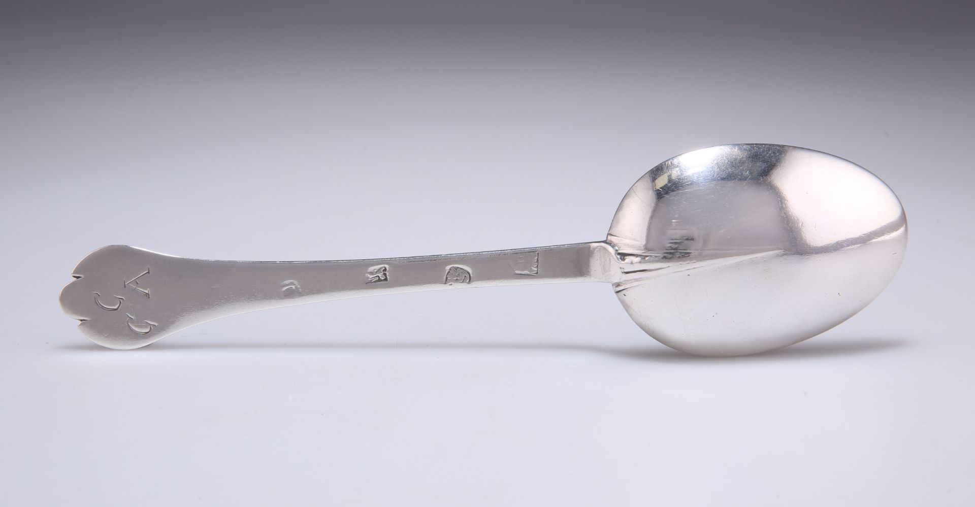 A WILLIAM AND MARY SILVER TREFID SPOON - Image 2 of 2