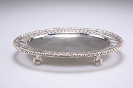 A SMALL VICTORIAN PIERCED SILVER SALVER