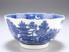 A CAUGHLEY BLUE AND WHITE PAGODA PATTERN SUGAR BOWL