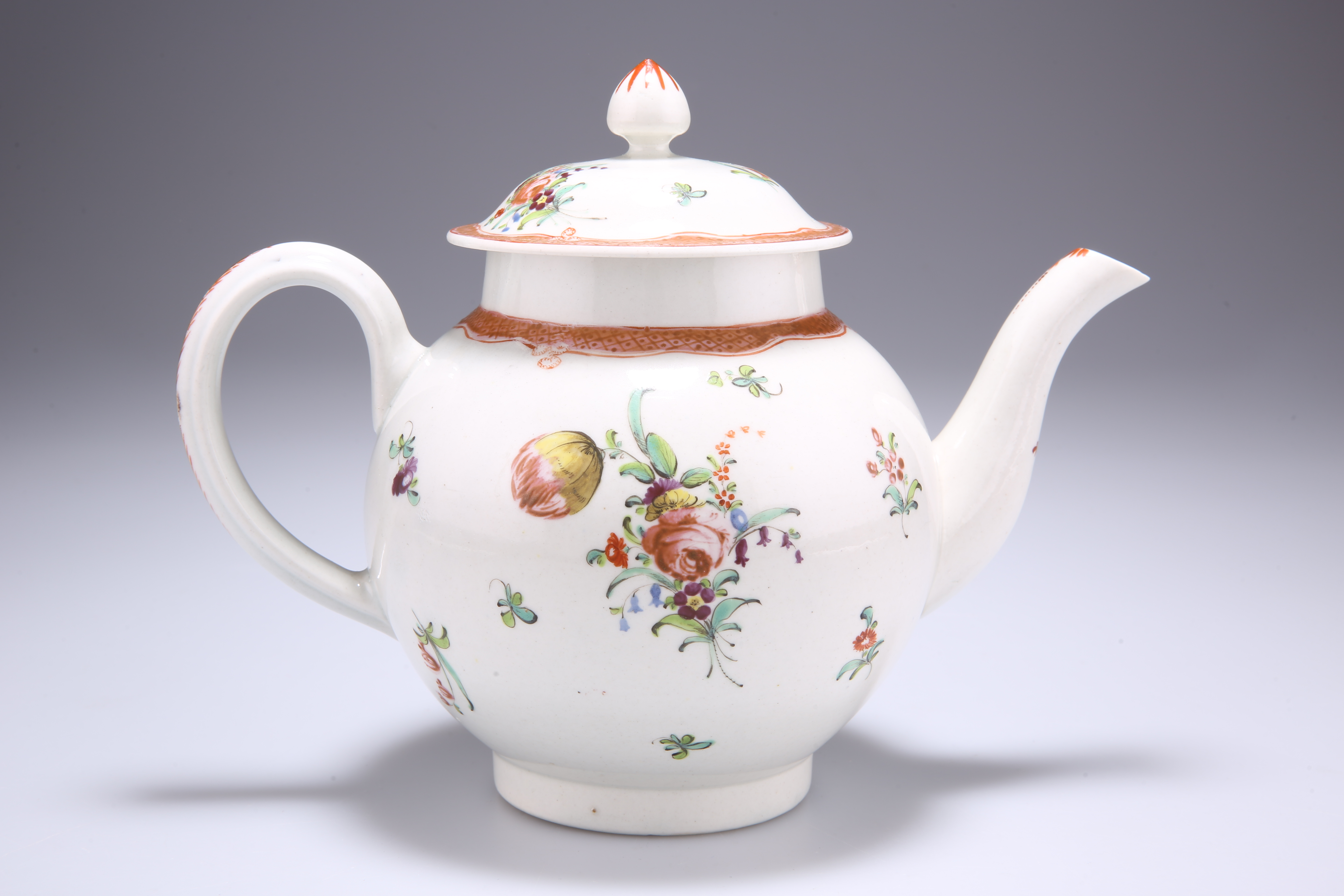 A JOHN PENNINGTON (LIVERPOOL) TEAPOT, CIRCA 1790 - Image 2 of 2