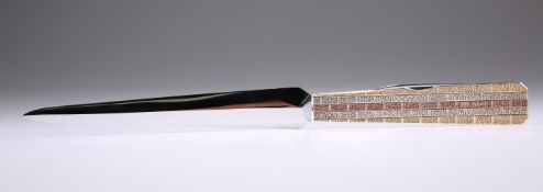 A 19TH CENTURY GOLD-MOUNTED NEPHRITE JADE LETTER OPENER