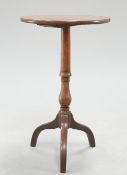 AN EARLY 19TH CENTURY MAHOGANY TRIPOD TABLE