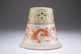 A 19TH CENTURY CHINESE FAMILLE ROSE PLANTER