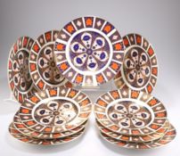 A COLLECTION OF TEN ROYAL CROWN DERBY IMARI 10¾-INCH PLATES